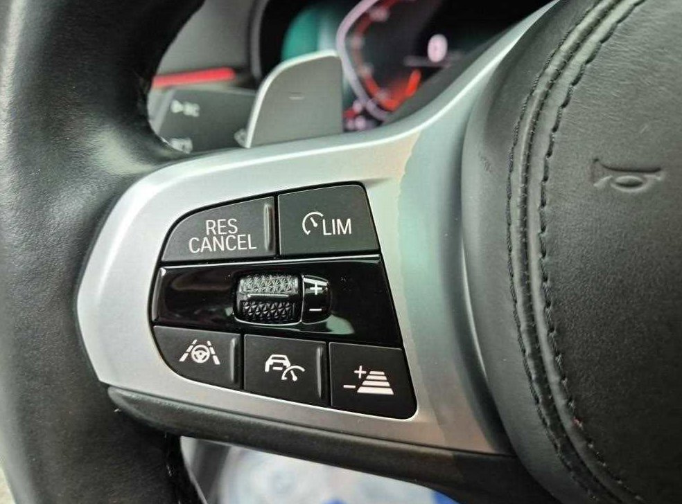 BMW 5시리즈 530i M 스포츠 플러스 사진 16