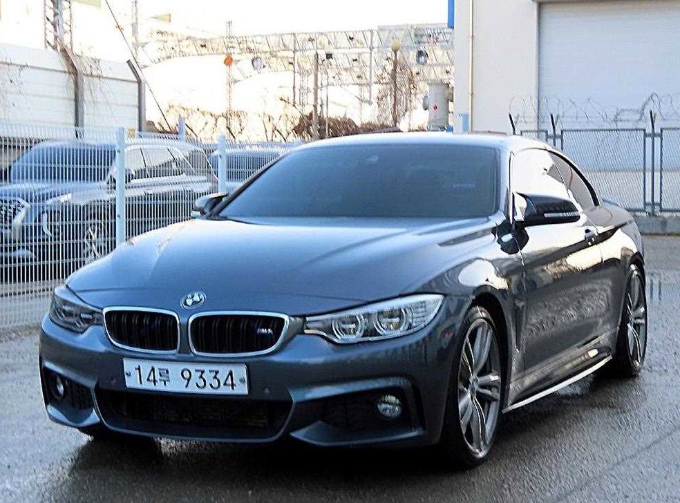 BMW 4시리즈 428i 컨버터블 M 스포츠 사진 2
