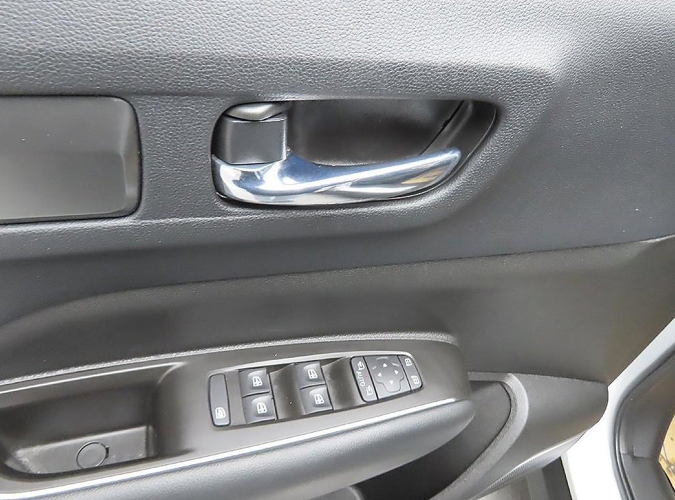 르노코리아(삼성) QM6 2.0 LPe le 2WD 밴 사진 12
