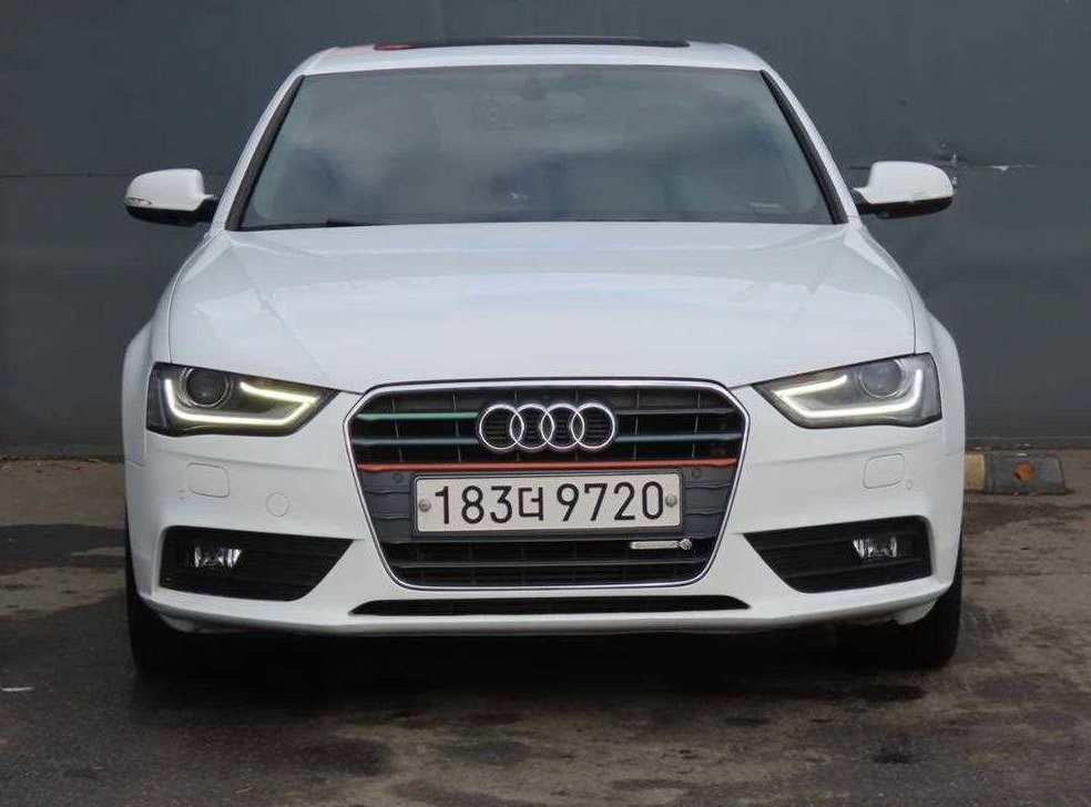아우디 A4 2.0 TDI 사진 2