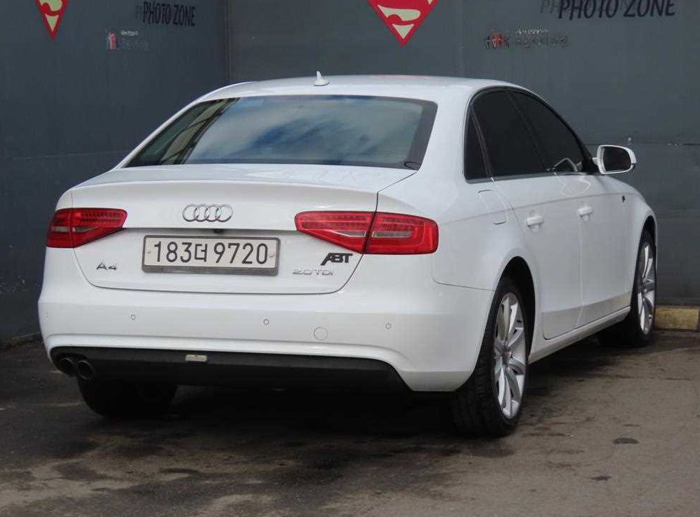 아우디 A4 2.0 TDI 사진 3