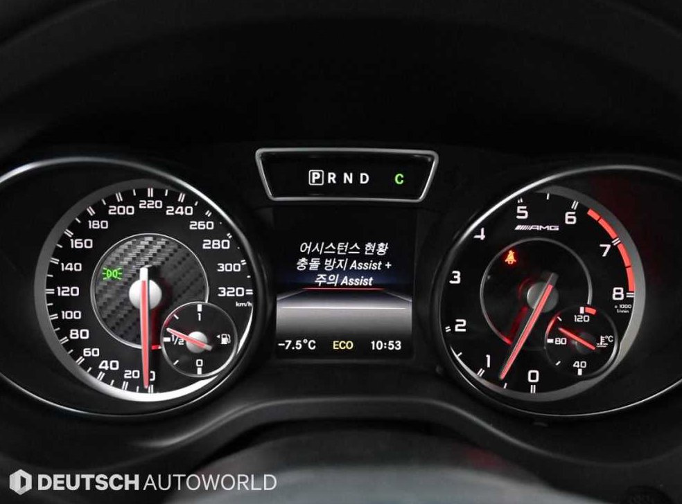 벤츠 GLA 클래스 GLA45 AMG 4MATIC 사진 17