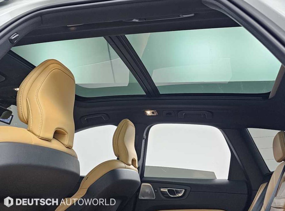 볼보 XC60 B5 AWD 인스크립션 사진 19