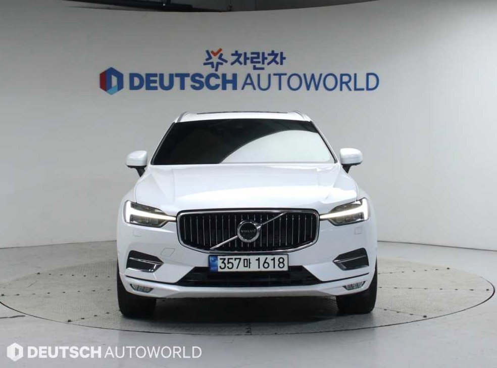 볼보 XC60 B5 AWD 인스크립션 사진 3