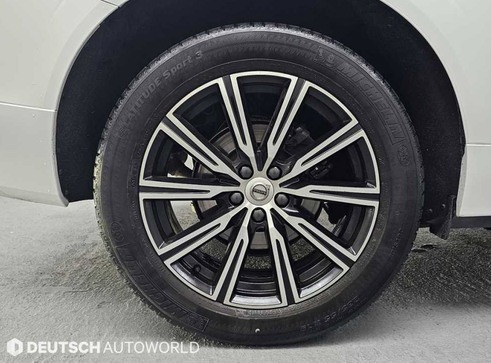 볼보 XC60 B5 AWD 인스크립션 사진 5