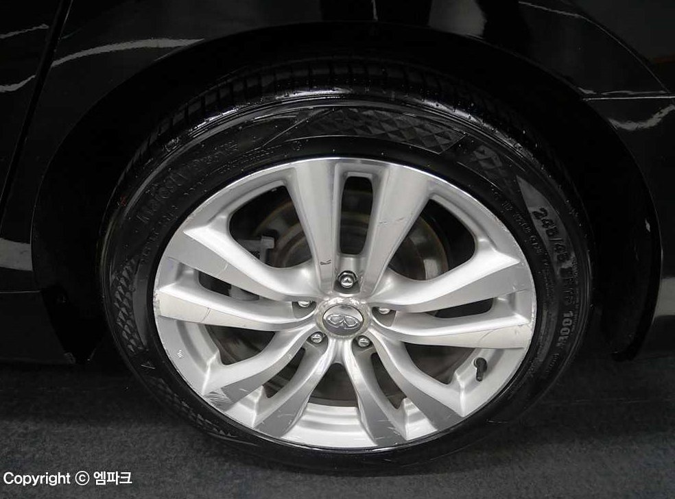 인피니티 M 프리미엄 사진 18