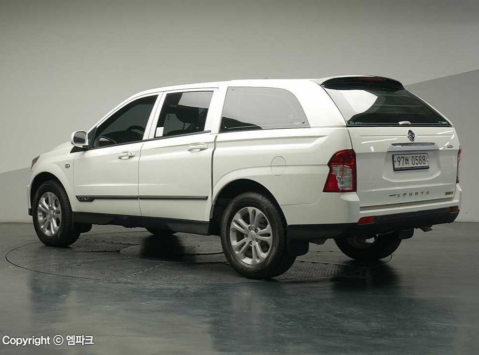 KG모빌리티(쌍용)  코란도 CX7(4WD) 사진 2