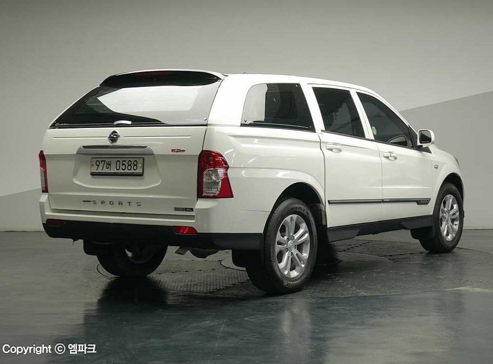 KG모빌리티(쌍용)  코란도 CX7(4WD) 사진 3