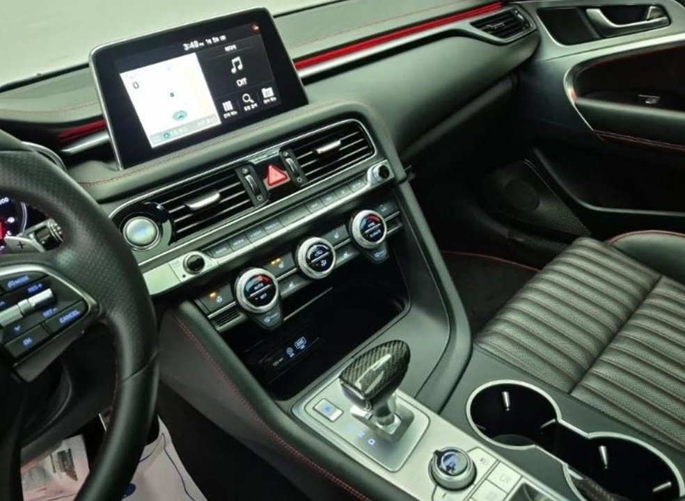 제네시스 G70 2.0T AWD 사진 10