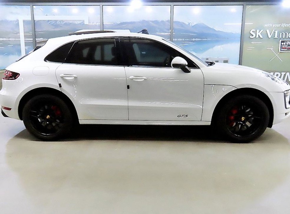 포르쉐 마칸 가솔린 3.0 GTS 사진 3