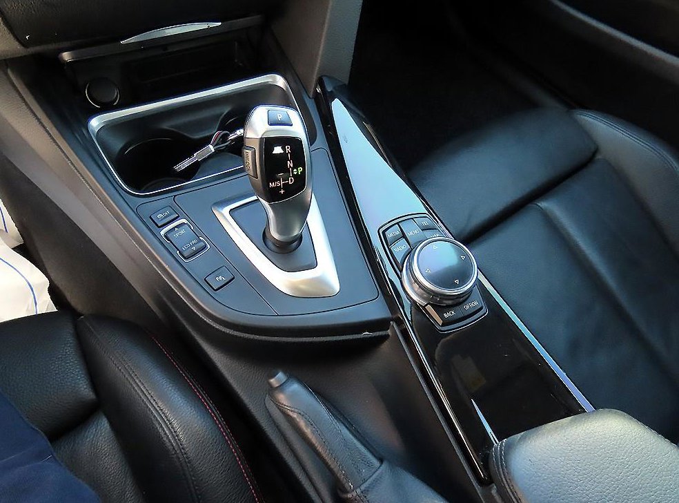 BMW 4시리즈 420d xDRIVE 그란쿠페 스포츠 사진 11