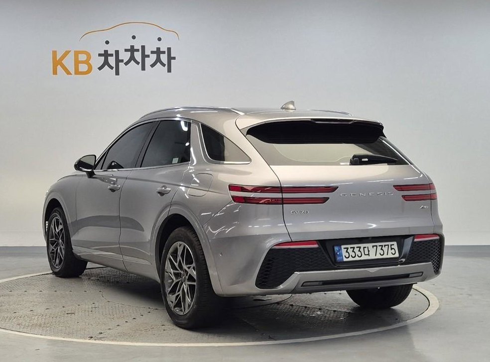 제네시스 GV70 2.2 디젤 AWD 사진 2