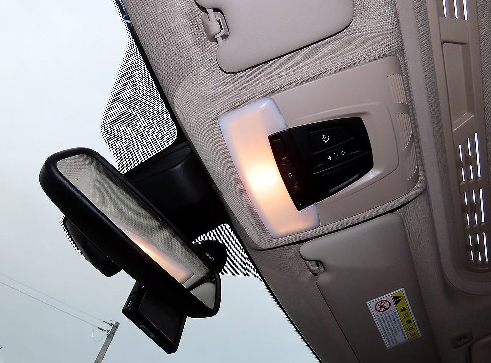 BMW 3시리즈 320i 럭셔리 사진 14