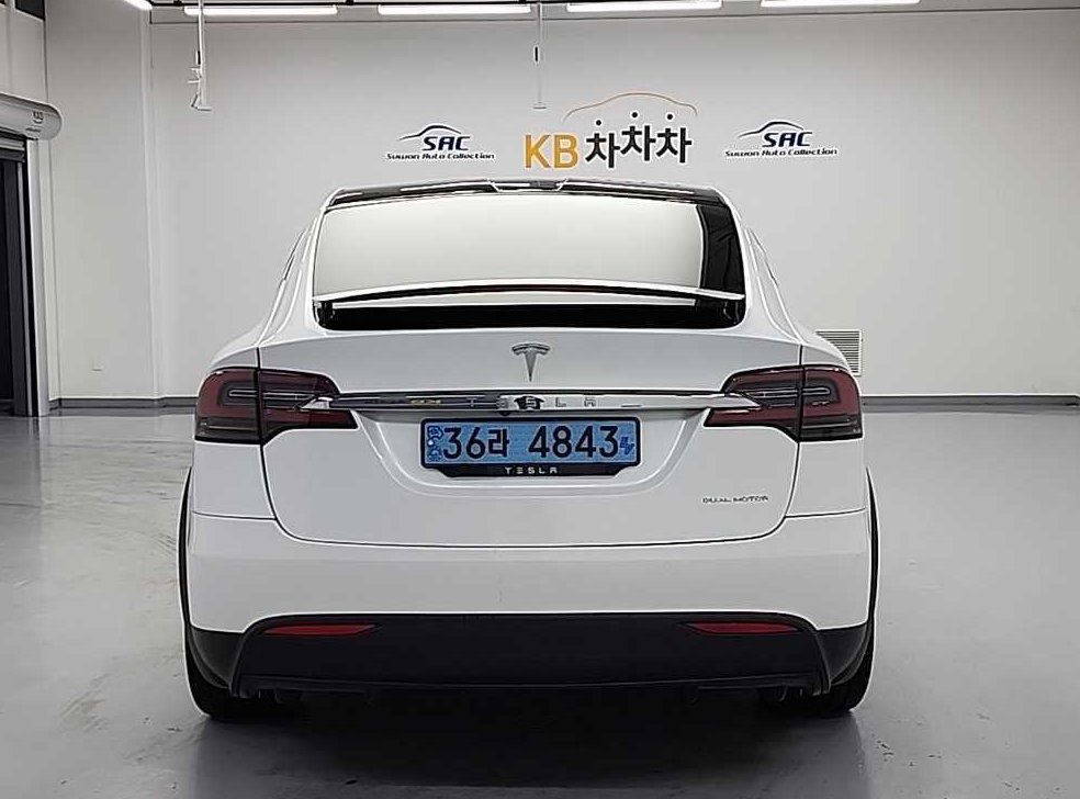 테슬라 모델 X 롱 레인지 사진 3