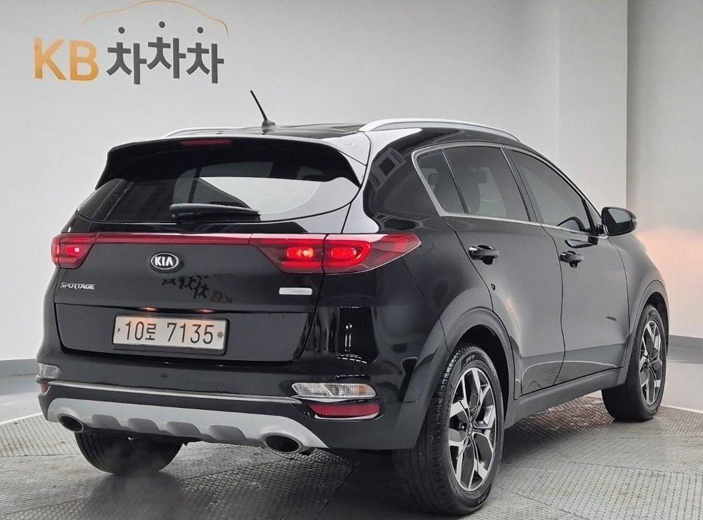 기아 스포티지 2.0 디젤 2WD 사진 3