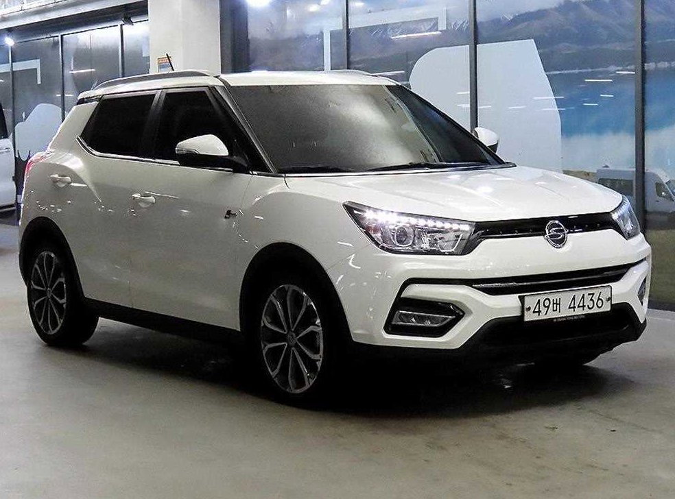KG모빌리티(쌍용)  티볼리 4WD 디젤 LX