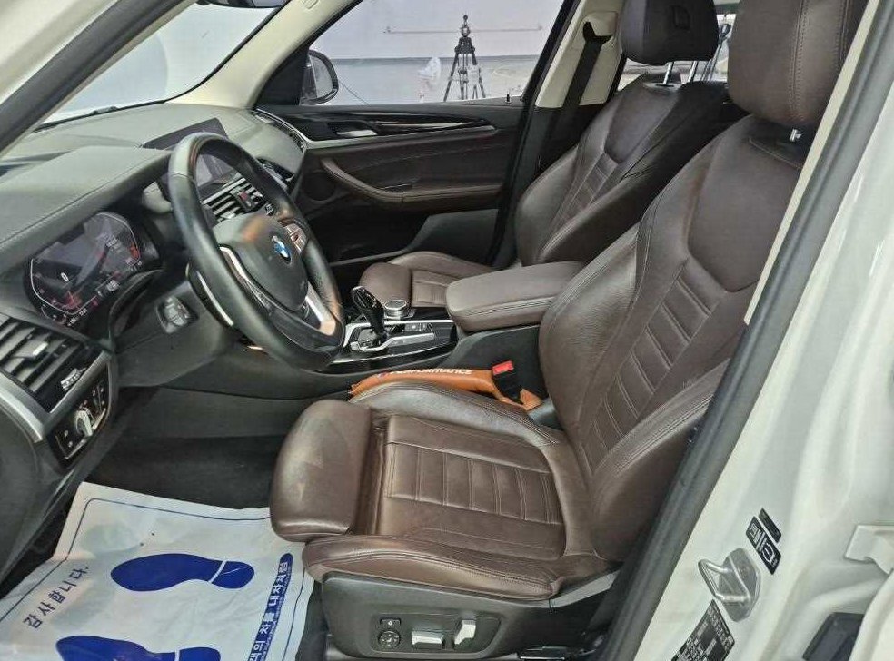 BMW X3 xDrive 20d xLine 사진 11