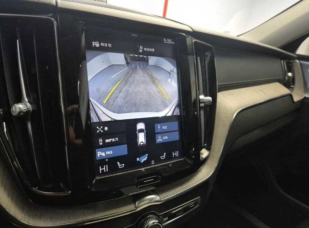 볼보 XC60 T6 AWD 인스크립션 사진 15