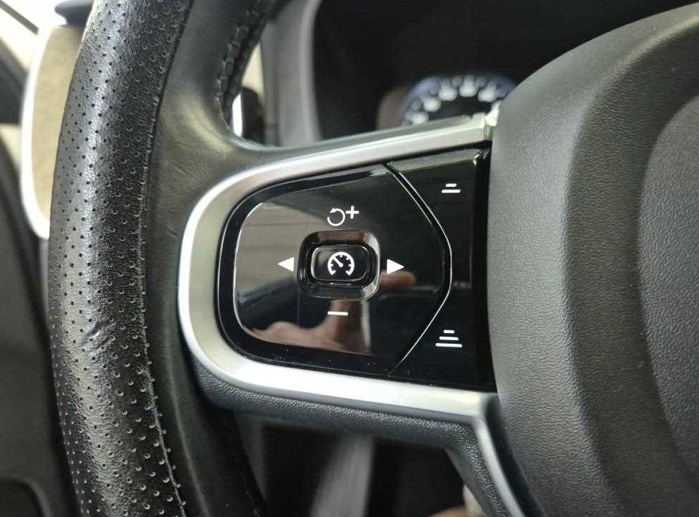 볼보 XC60 T6 AWD 인스크립션 사진 16