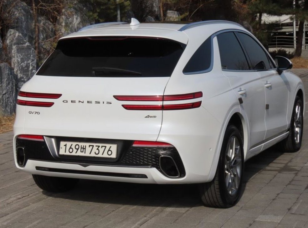 제네시스 GV70 2.5T 가솔린 AWD 사진 3
