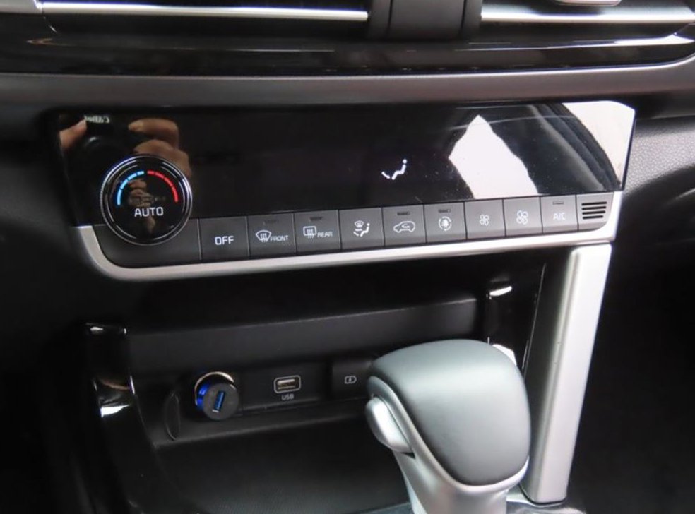 기아 셀토스 가솔린 1.6 터보 2WD 사진 7