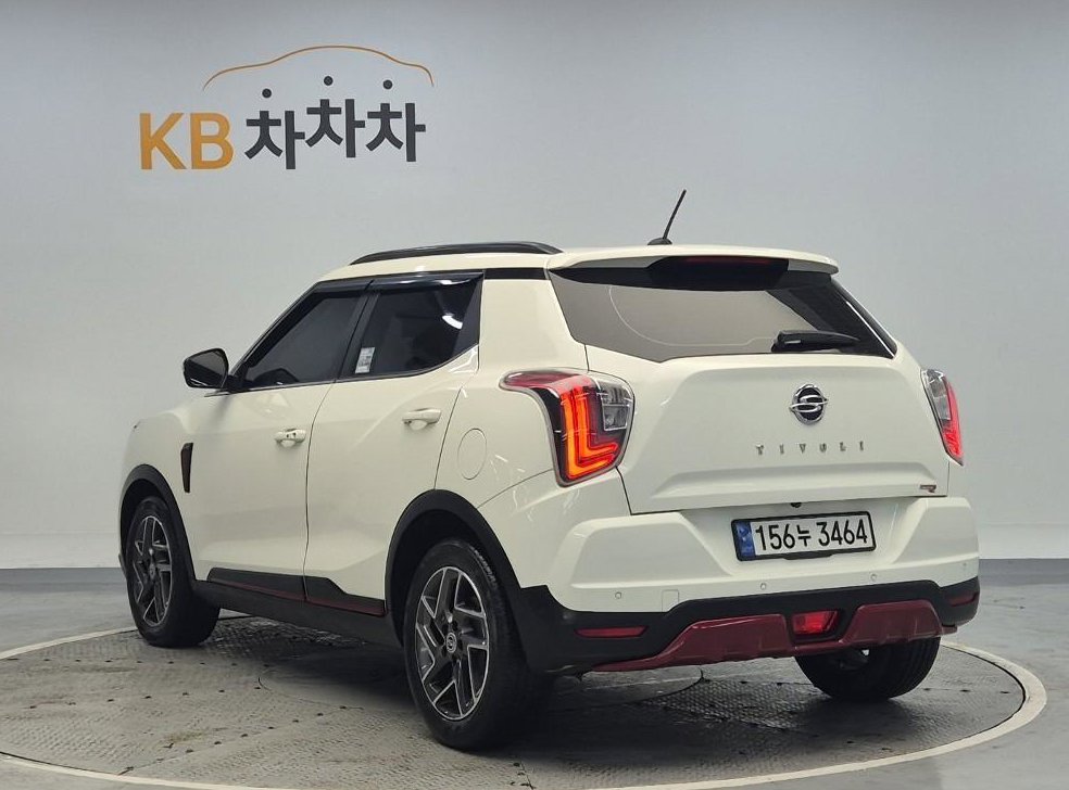 KG모빌리티(쌍용)  티볼리 2WD 가솔린 1.5 사진 2