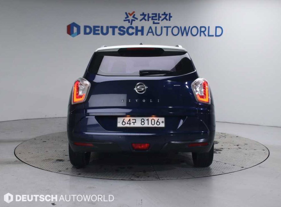 KG모빌리티(쌍용)  티볼리 가솔린 2WD 1.6 LX 사진 4