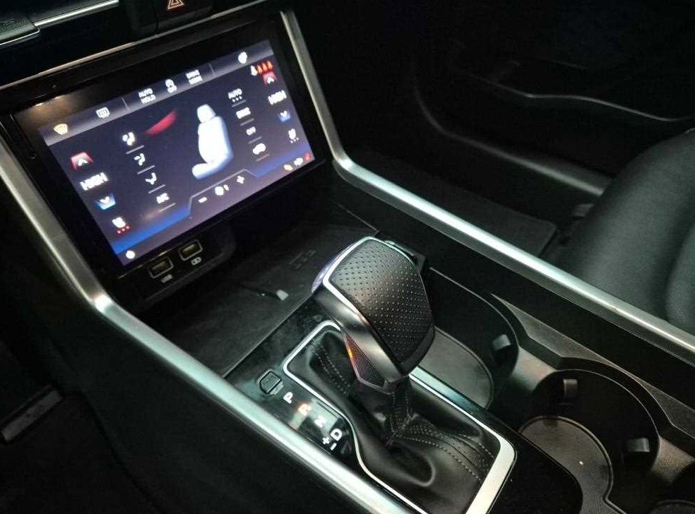 KG모빌리티(쌍용)  토레스 1.5 GDI-T 2WD 사진 8