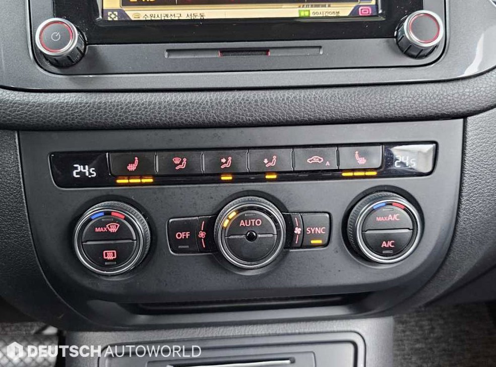 폭스바겐 티구안 2.0 TDI 프리미엄 사진 17