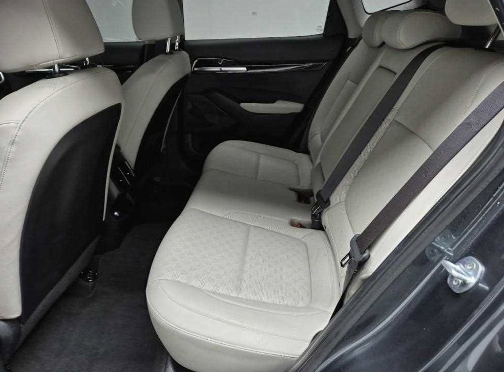 기아 셀토스 가솔린 1.6 터보 4WD 사진 12