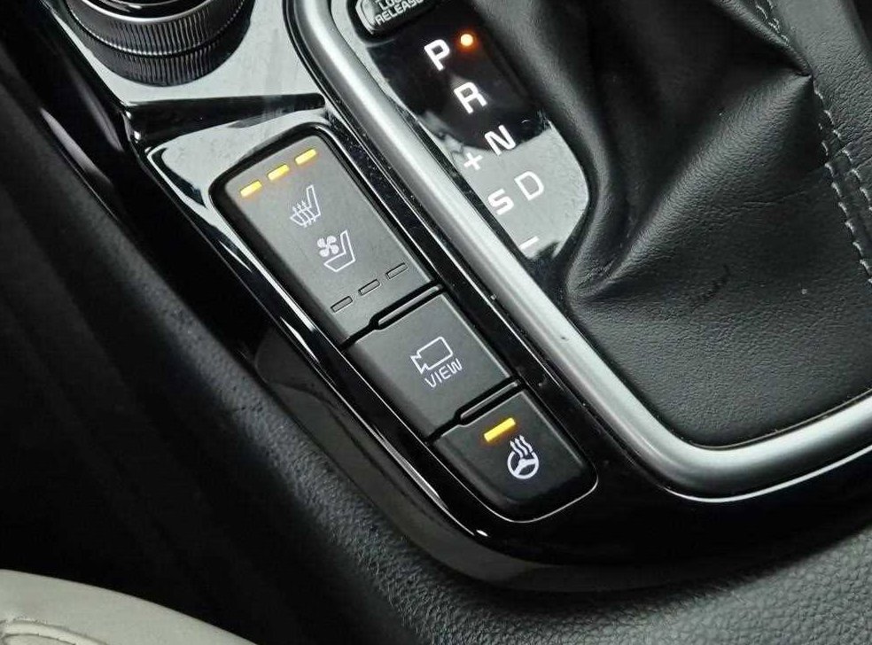 기아 셀토스 가솔린 1.6 터보 4WD 사진 18