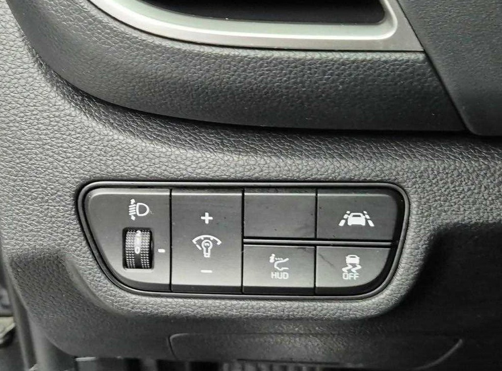기아 셀토스 가솔린 1.6 터보 4WD 사진 19