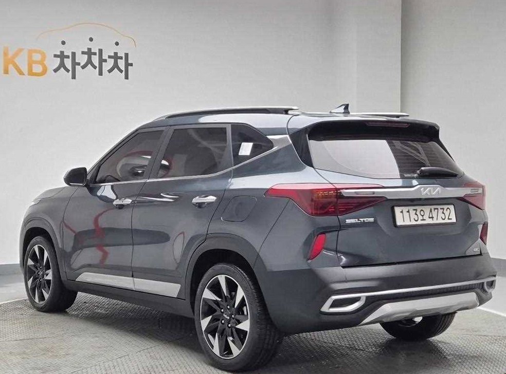 기아 셀토스 가솔린 1.6 터보 4WD 사진 2
