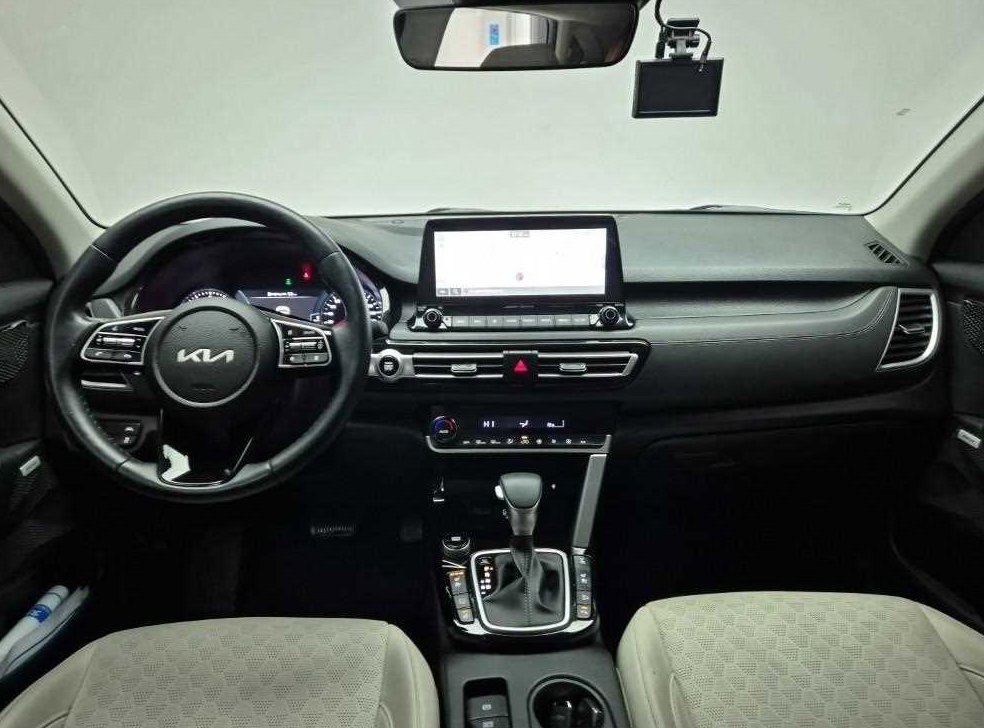 기아 셀토스 가솔린 1.6 터보 4WD 사진 7