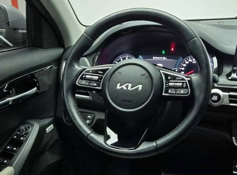 기아 셀토스 가솔린 1.6 터보 4WD 사진 9