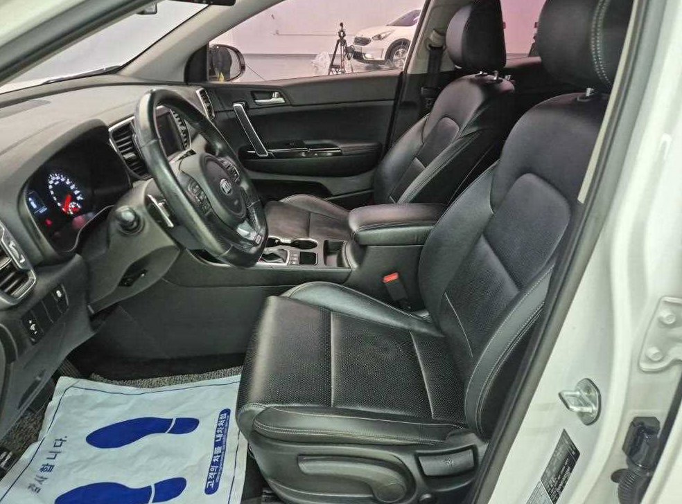 기아 스포티지 디젤 2.0 2WD 프레스티지 사진 11