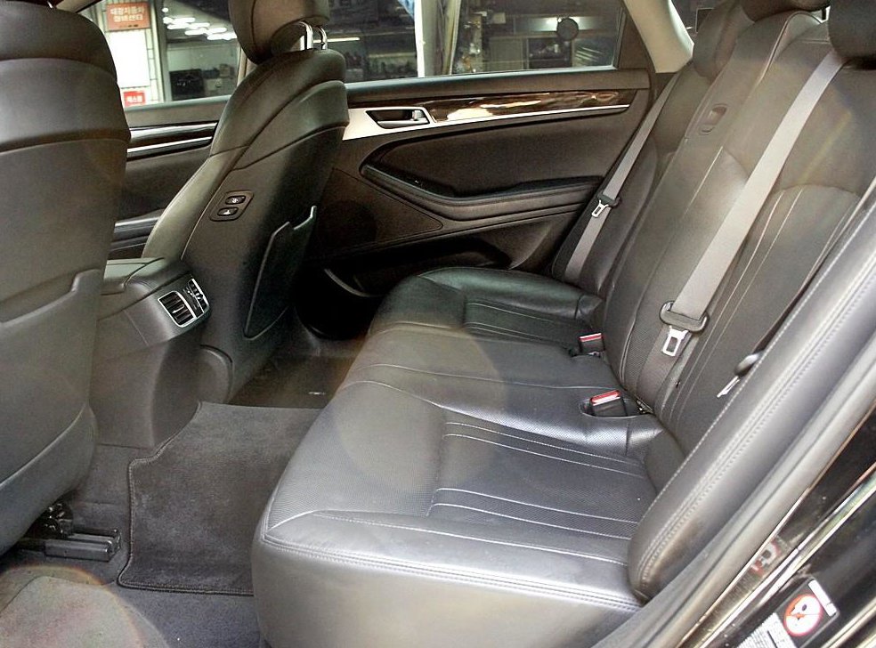 제네시스 G80 3.3 GDI AWD 사진 6