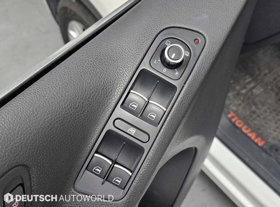 폭스바겐 티구안 2.0 TDI 컴포트 사진 18