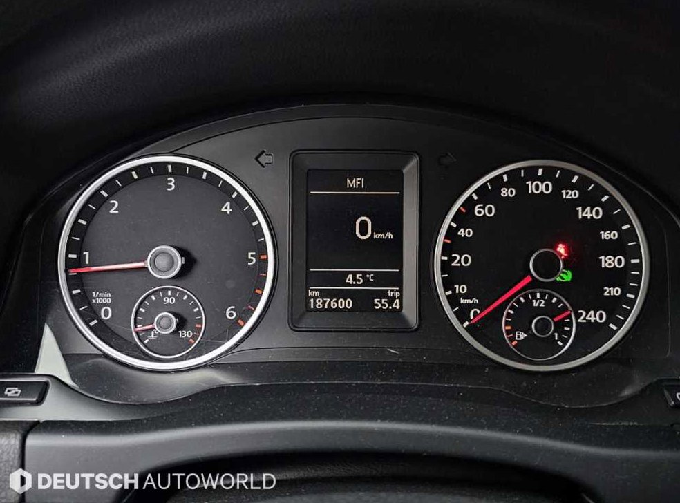 폭스바겐 티구안 2.0 TDI 컴포트 사진 8