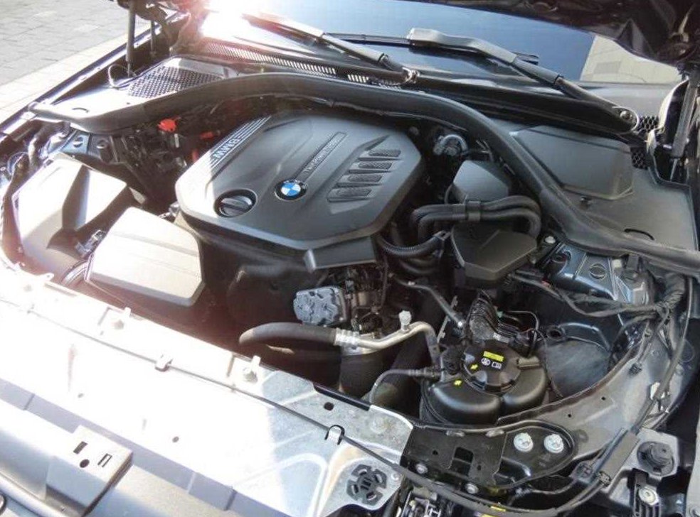 BMW 3시리즈 320d 투어링 M 스포츠 사진 20