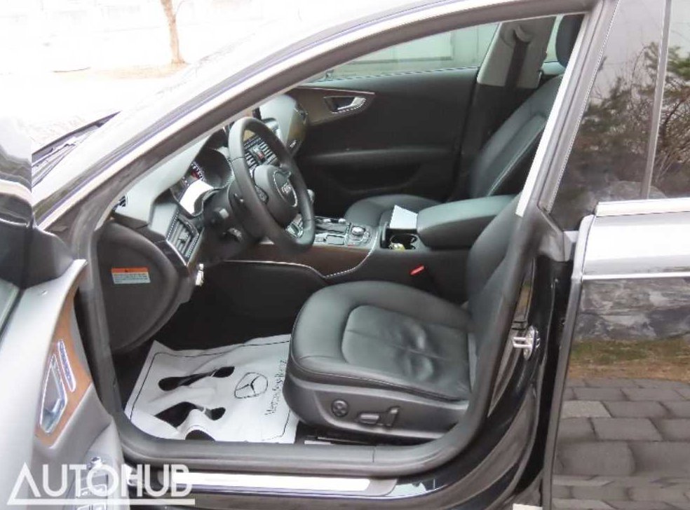 아우디 A7 3.0 TFSI 콰트로 엔트리 사진 14