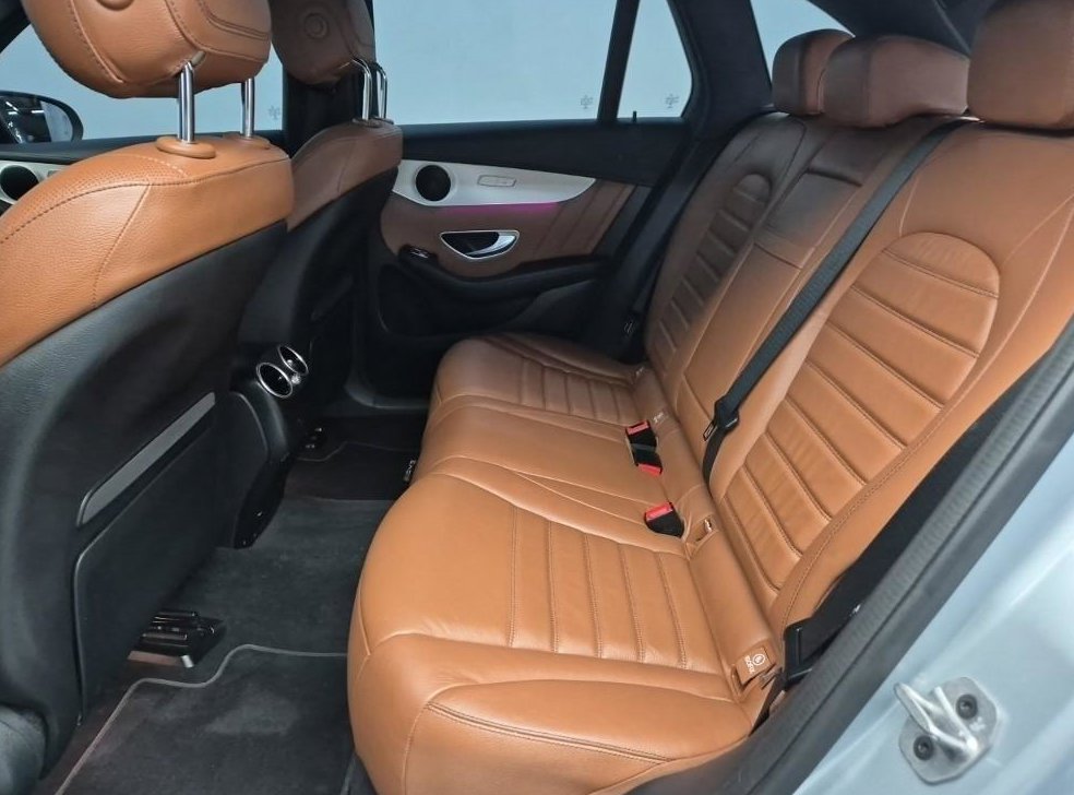 벤츠 GLC 클래스 GLC 300 e 4MATIC 사진 13