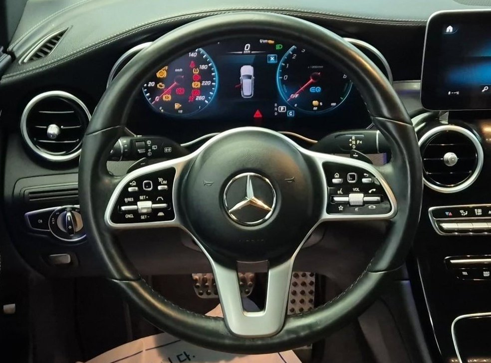 벤츠 GLC 클래스 GLC 300 e 4MATIC 사진 17