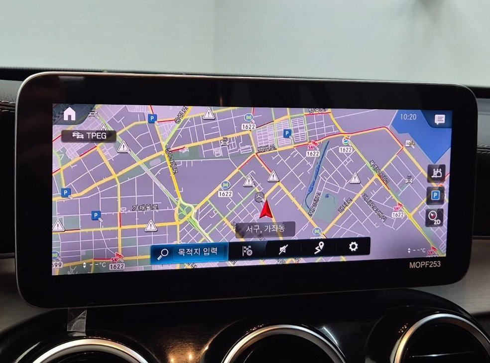 벤츠 GLC 클래스 GLC 300 e 4MATIC 사진 8