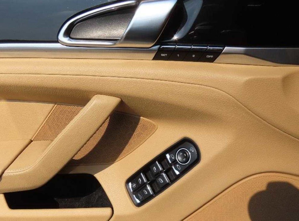 포르쉐 파나메라 3.6 AWD 사진 12