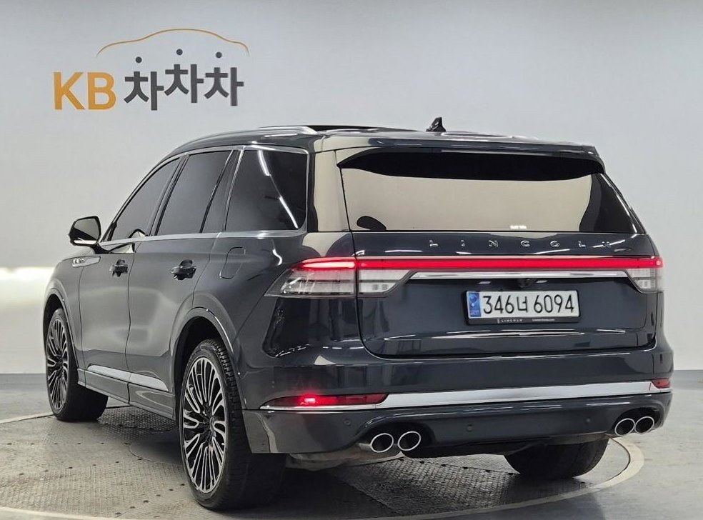 링컨 에비에이터 3.0 블랙라벨 AWD 사진 2