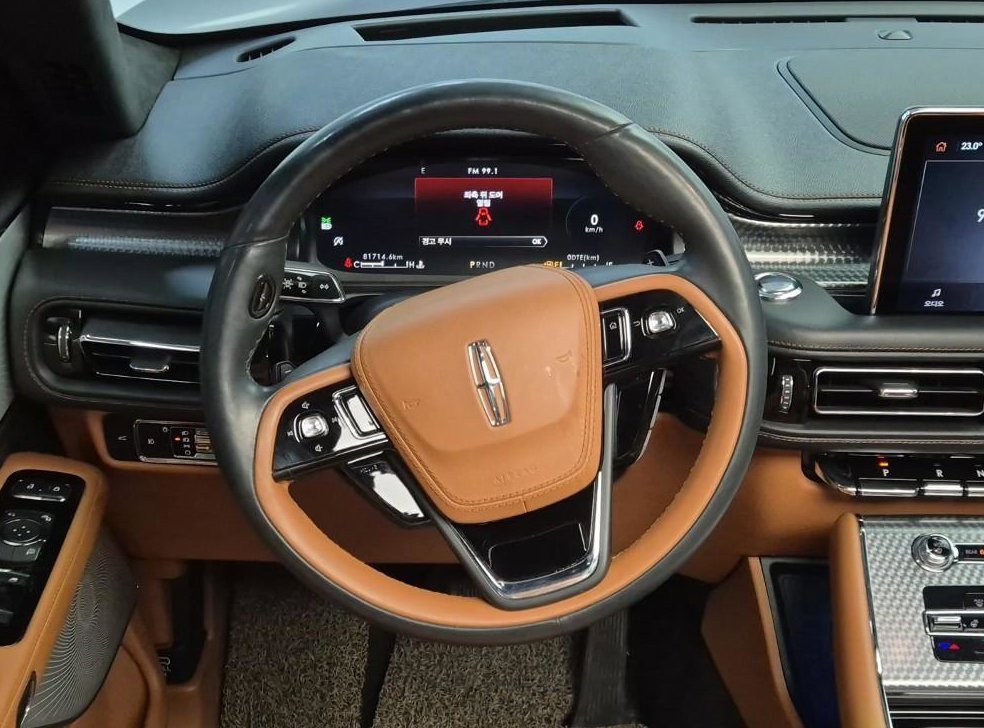 링컨 에비에이터 3.0 블랙라벨 AWD 사진 8