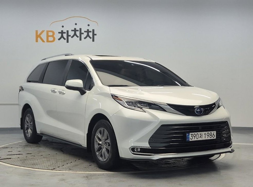 토요타 시에나 2.5 AWD 하이브리드 사진 3