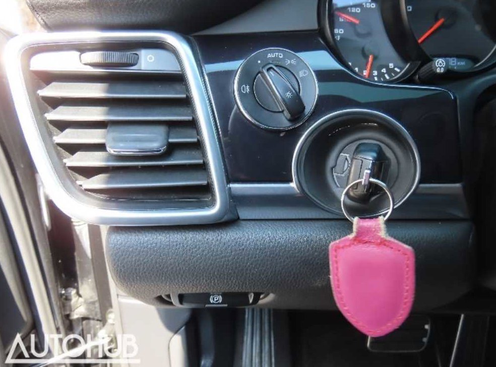 포르쉐 파나메라 3.6 AWD 사진 12