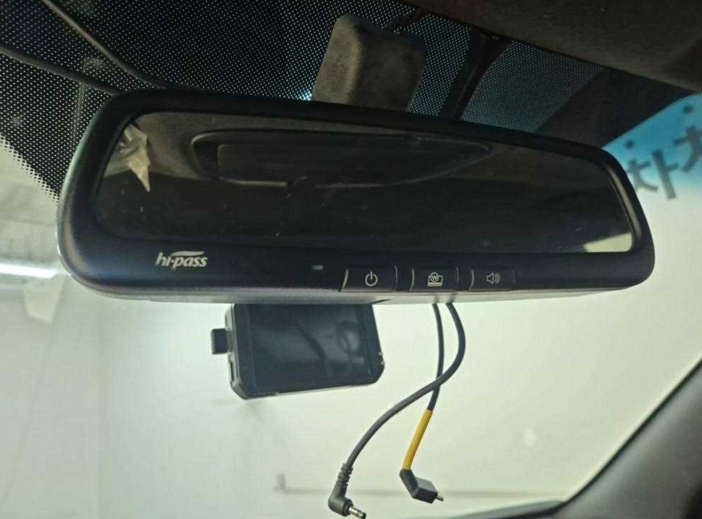 KG모빌리티(쌍용)  티볼리 디젤 2WD 1.6 LX 사진 17